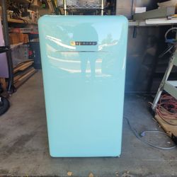 Kenmore compact vintage fridge
