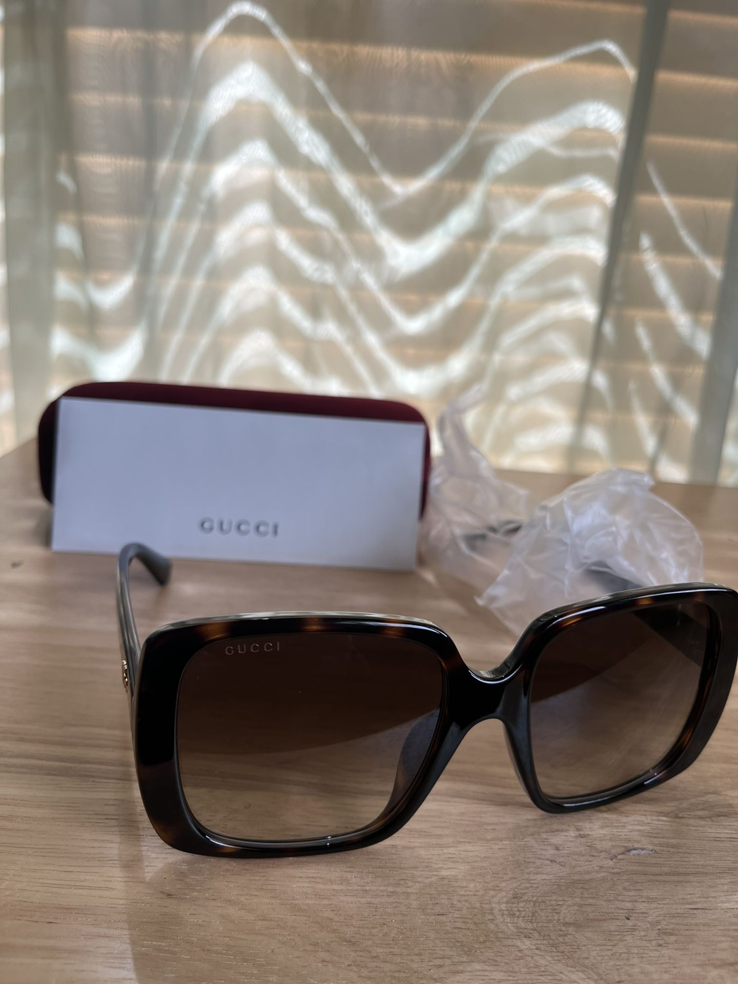 Gucci Sunglasses (New!) 