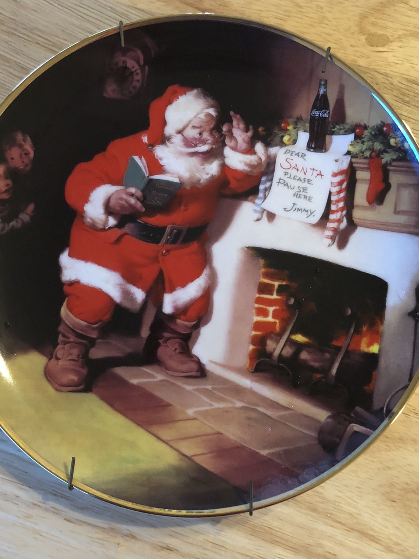 Coca Cola Christmas Plate “The Pause That Refreshes” #G1045