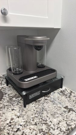 Bartesian automatic drink maker