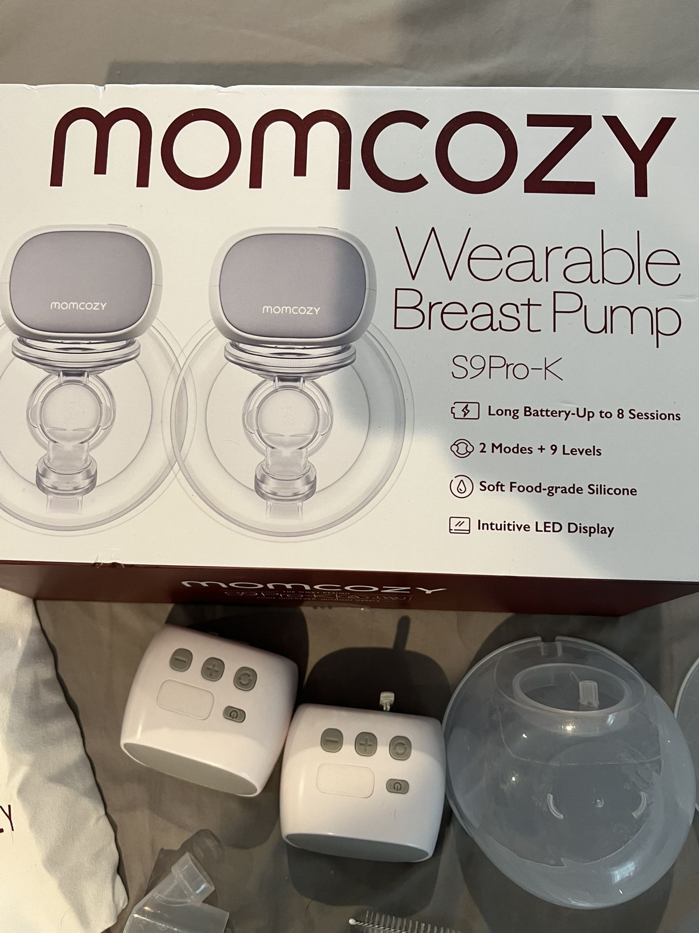 Momcozy