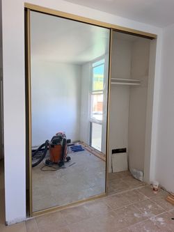 Free LARGE mirror sliding doors. No rails Manhattan Beach El Porto