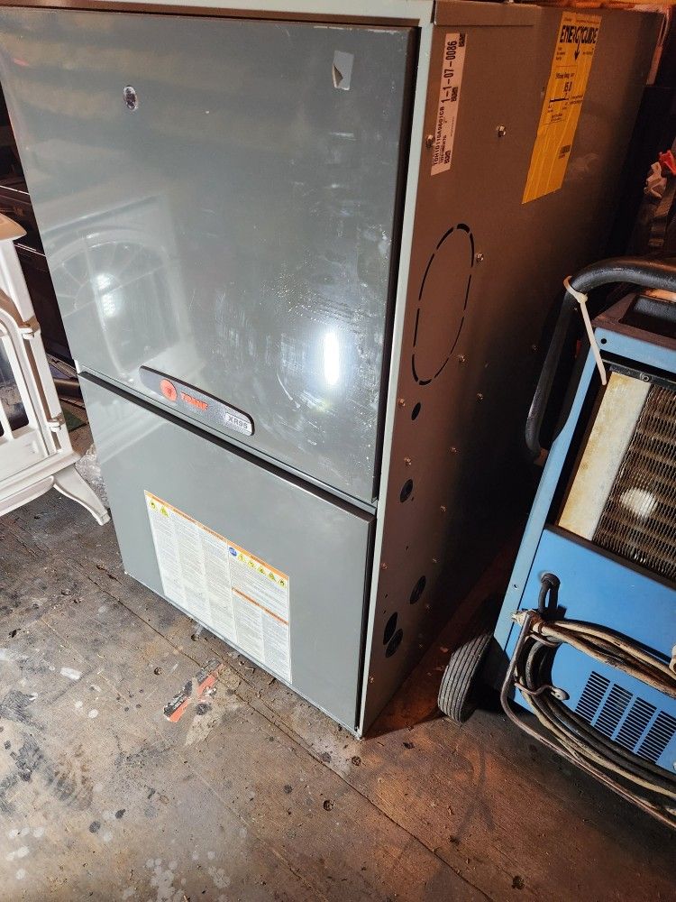 Trane 120,000Btu 96% NG Furnace