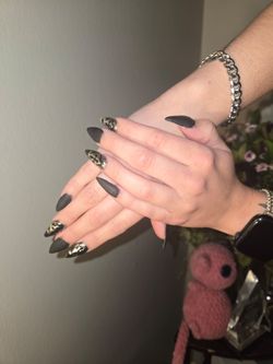 Acrylic Black nails