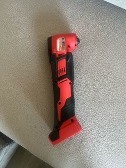 Milwaukee M18 multitool