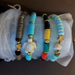 Custom Bracelets 7$ Or 2/10