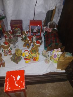 Christmas  Figurines 