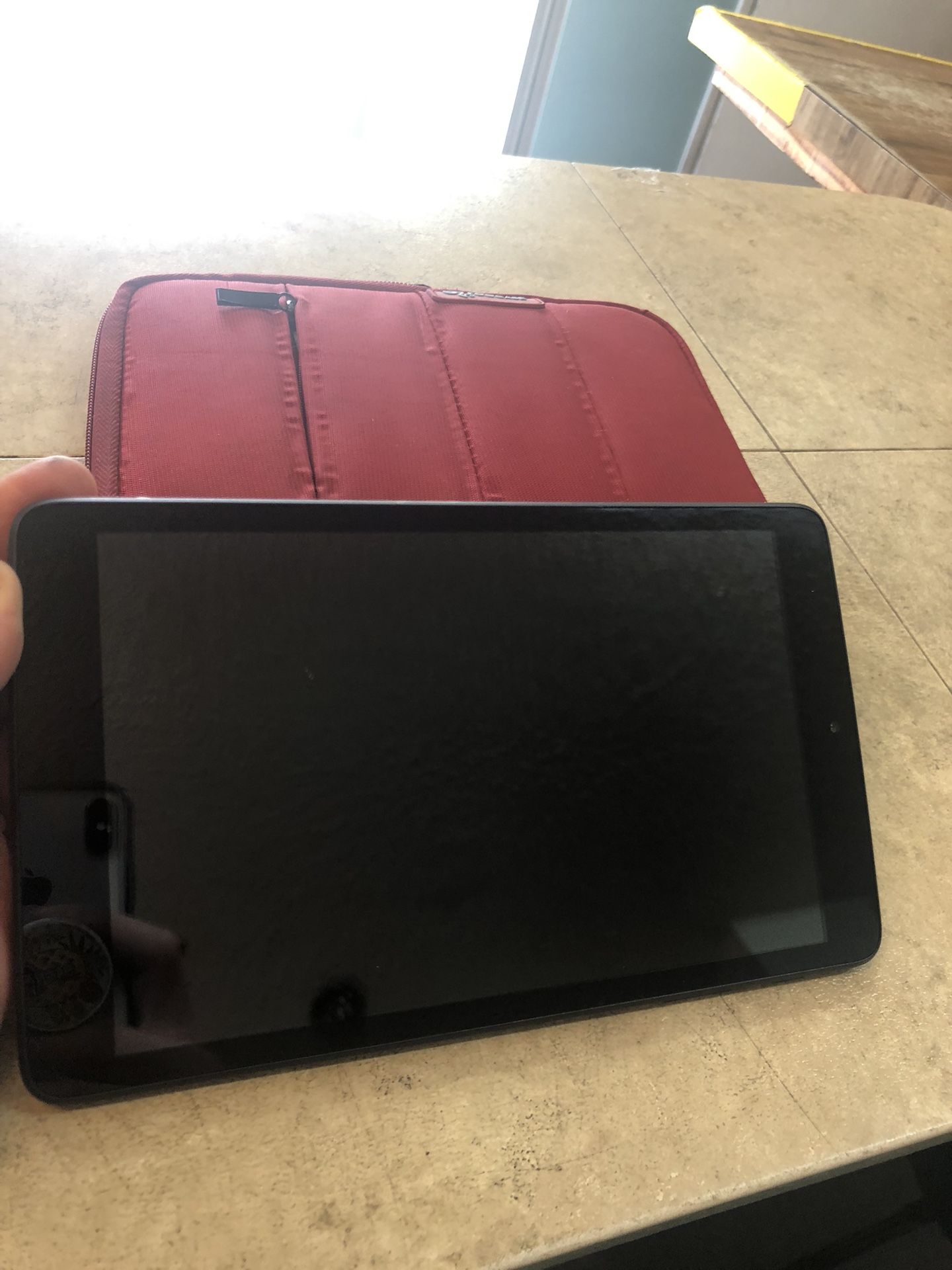 Tablet By Alcatel (like a Small iPad But Less $) + Case - Great 👍🏼 Condition - Mode # In Pics