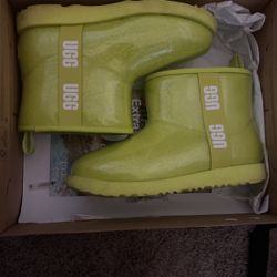 Kids Classic Clear Mini Uggs