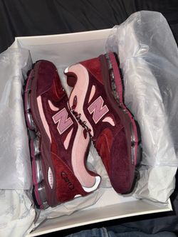 New Balance 2011 Kith Sakura Flower