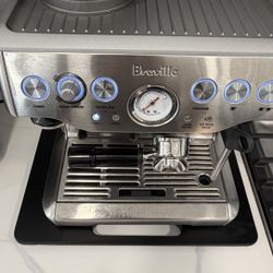 Breville Barista Express 