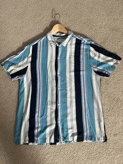 Men’s Topman Short Sleeve Button-Down Shirt Size XL.