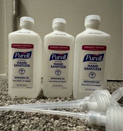 Hand Sanitizer cleaning
