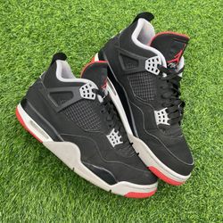 Jordan 4 “Bred” (2019) Size 10.5M