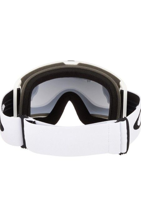 Oakley snow goggles