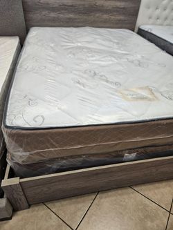 CALIFORNIA KING SET === 》》 $249 *( MATTRESS AND BOX SPRING )