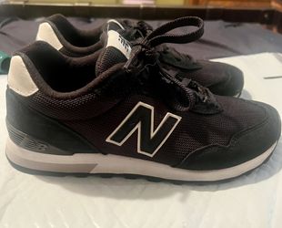 Vans/ New Balance