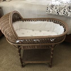 Crate and cheap barrel bassinet
