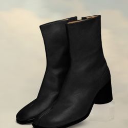 Maison Margiela Tabi Ankle Boots