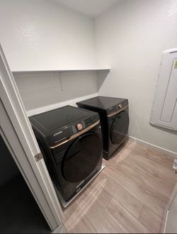 Samsung Front Load Washer and Front Load Gas Dryer