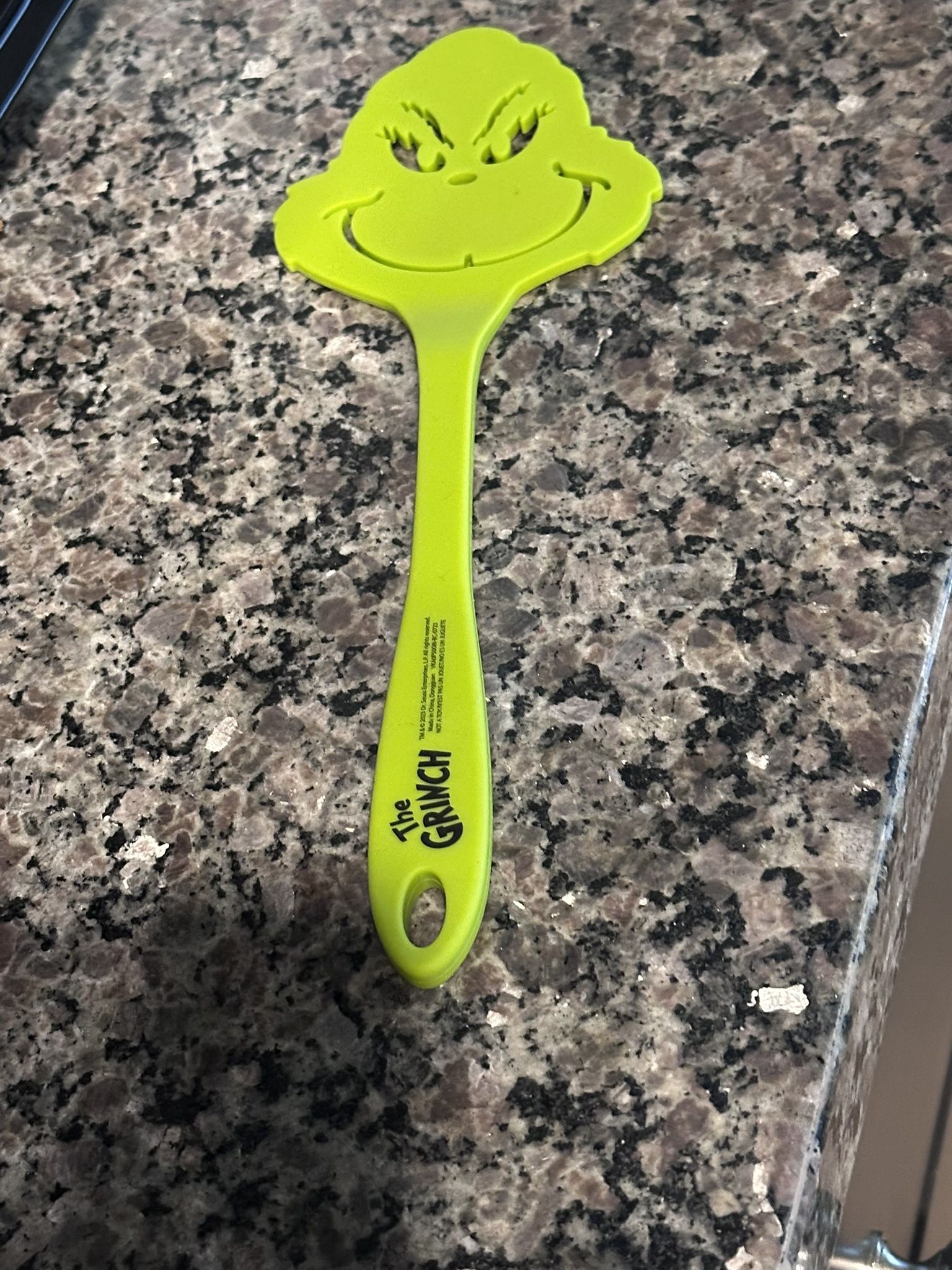 Grinch Kitchen Accessories
