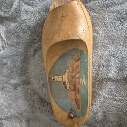 Hidden Compartment Clog