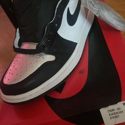 Nike, Jordan & UGG boots (SEE DESCRIPTION)