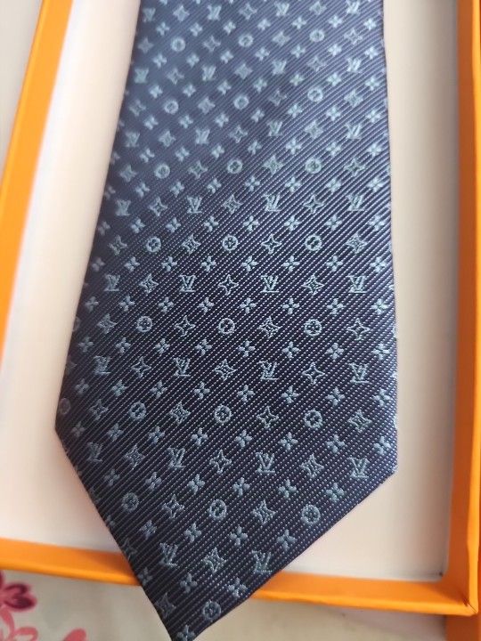 Louis Vuitton Mens Ties