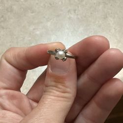Pearl Ring