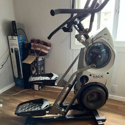 Max Bowflex Trainer M7