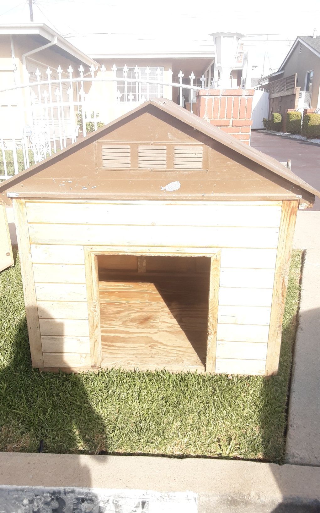 Dog house