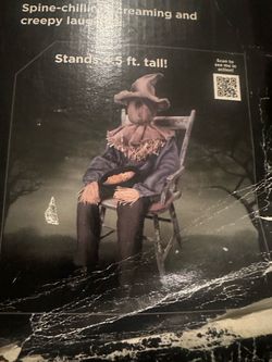 Scarecrow prop missing the bowl