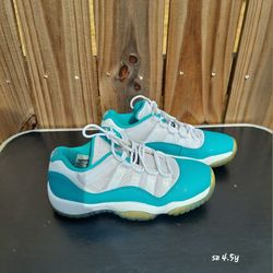 Jordan 11- Aqua Safari 