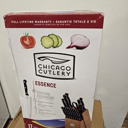 17 Pce Knife Set (Never Been Used)