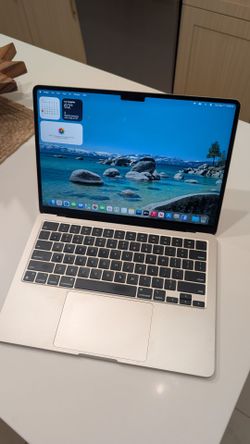 2022 MacBook Air M2