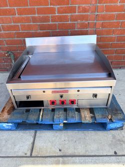 MagiKitch'n MKG-36 NG 36” Griddle with Thermostatic Controls