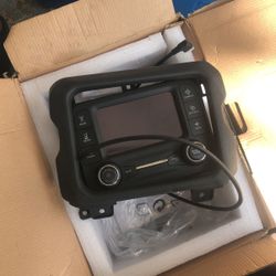 Jeep Wrangler Radio Good 