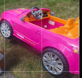 Barbie 12v ford mustang