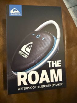 NEW waterproof speaker Bluetooth clip on Quiksilver