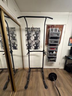 power tower pull up and dip bar