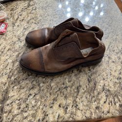 Frye Brown Leather size 9.5