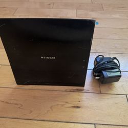 NETGEAR Dual Frequency Modem And Router