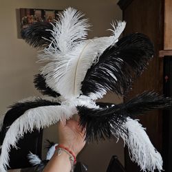 Black And White Feather Centerpieces