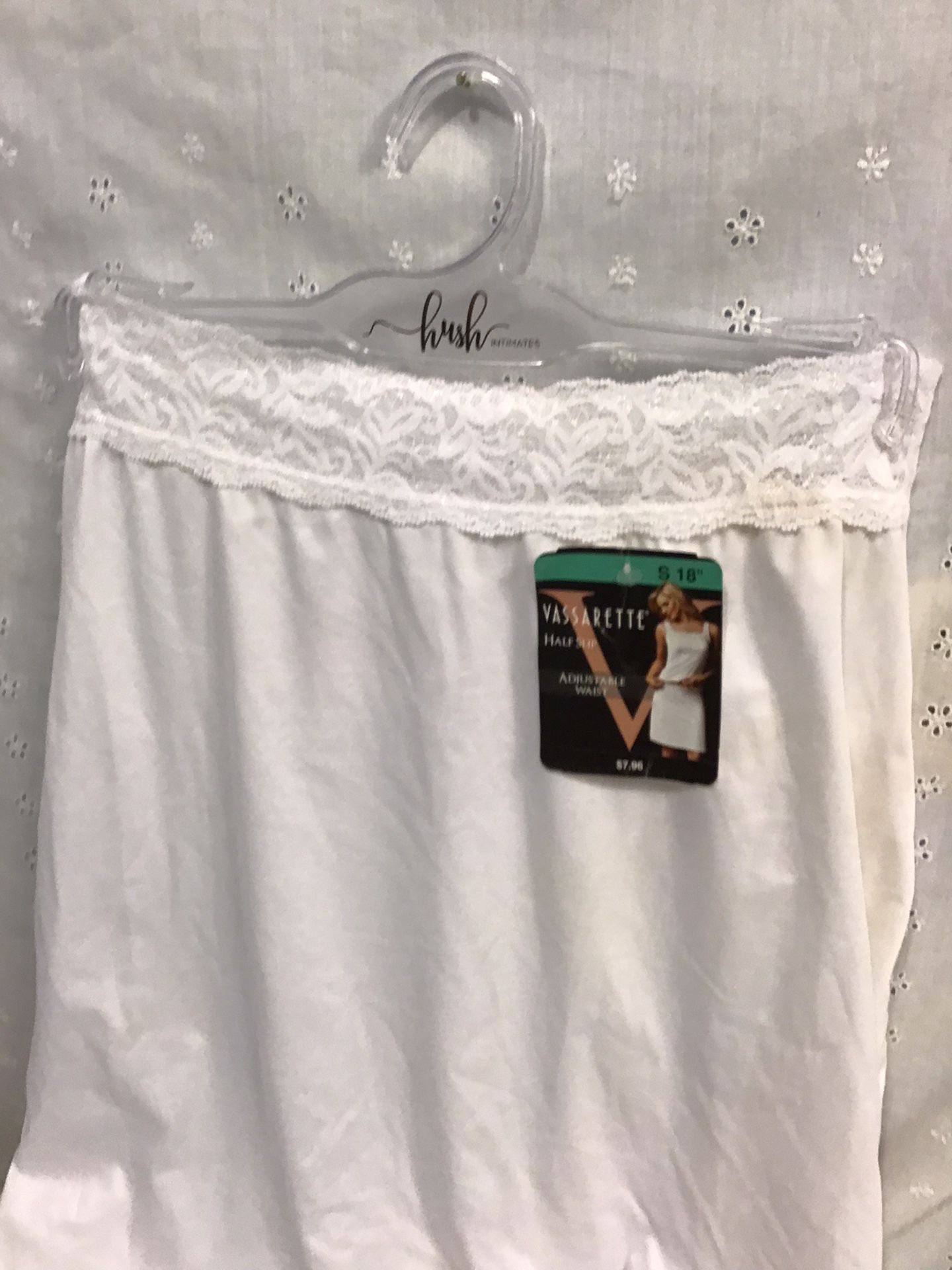 VASSARETTE Half Slip S 18”, SMART Sexy Thong Size: M, XL, ( 8 ) for Sale in  San Bernardino, CA - OfferUp