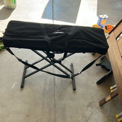 Roland Ep7 Keyboard With Stand And Carrying Case