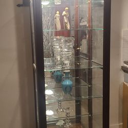 Curio by Pulaski Furniture