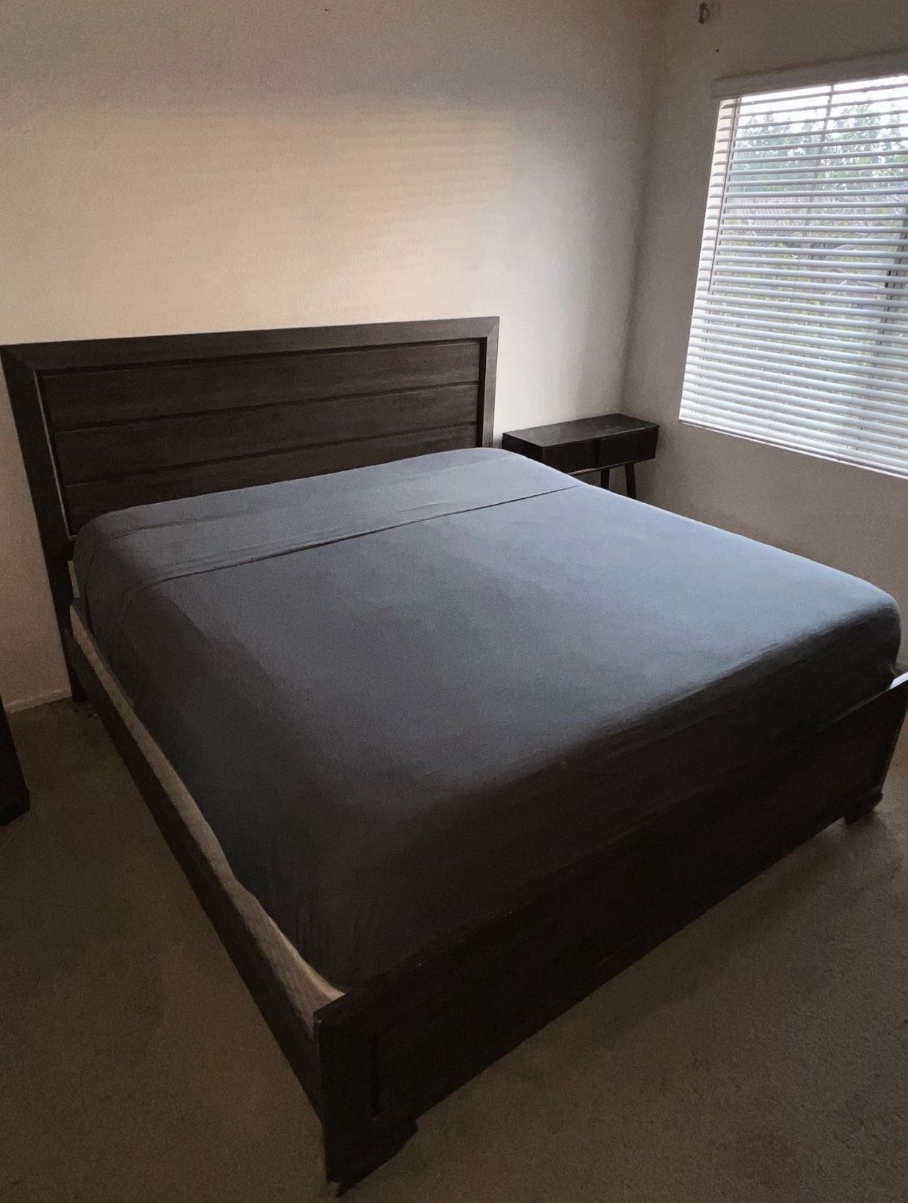 King Bedroom Set