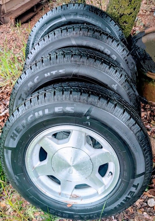 Hercules LT225/75R16 M+S Mounted And Balanced