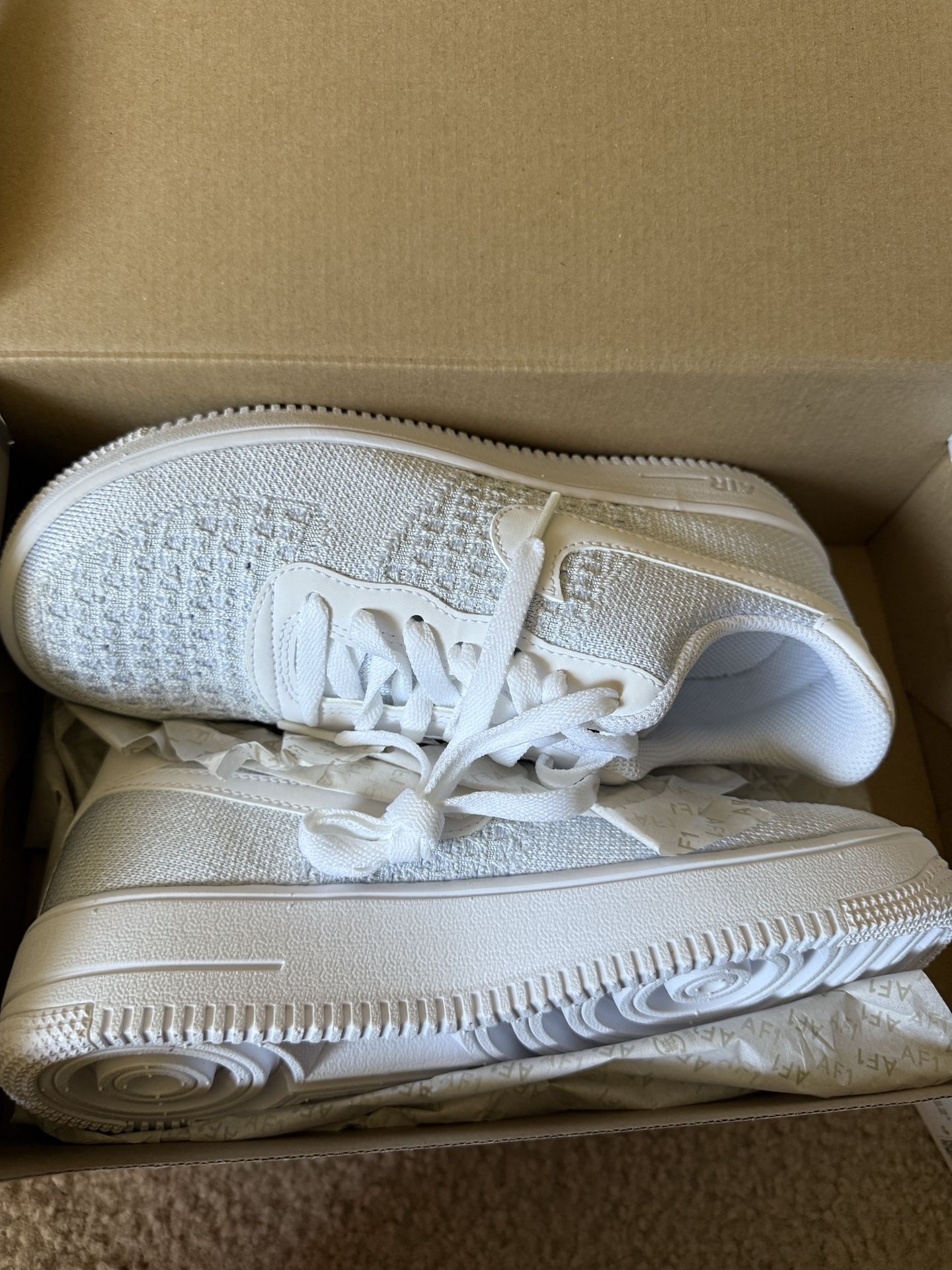 Nike Air Force Flyknit