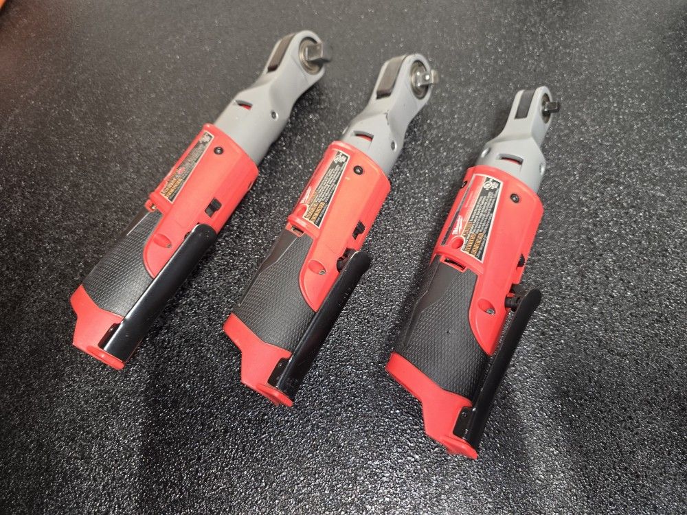 Milwaukee M12 Ratchet 